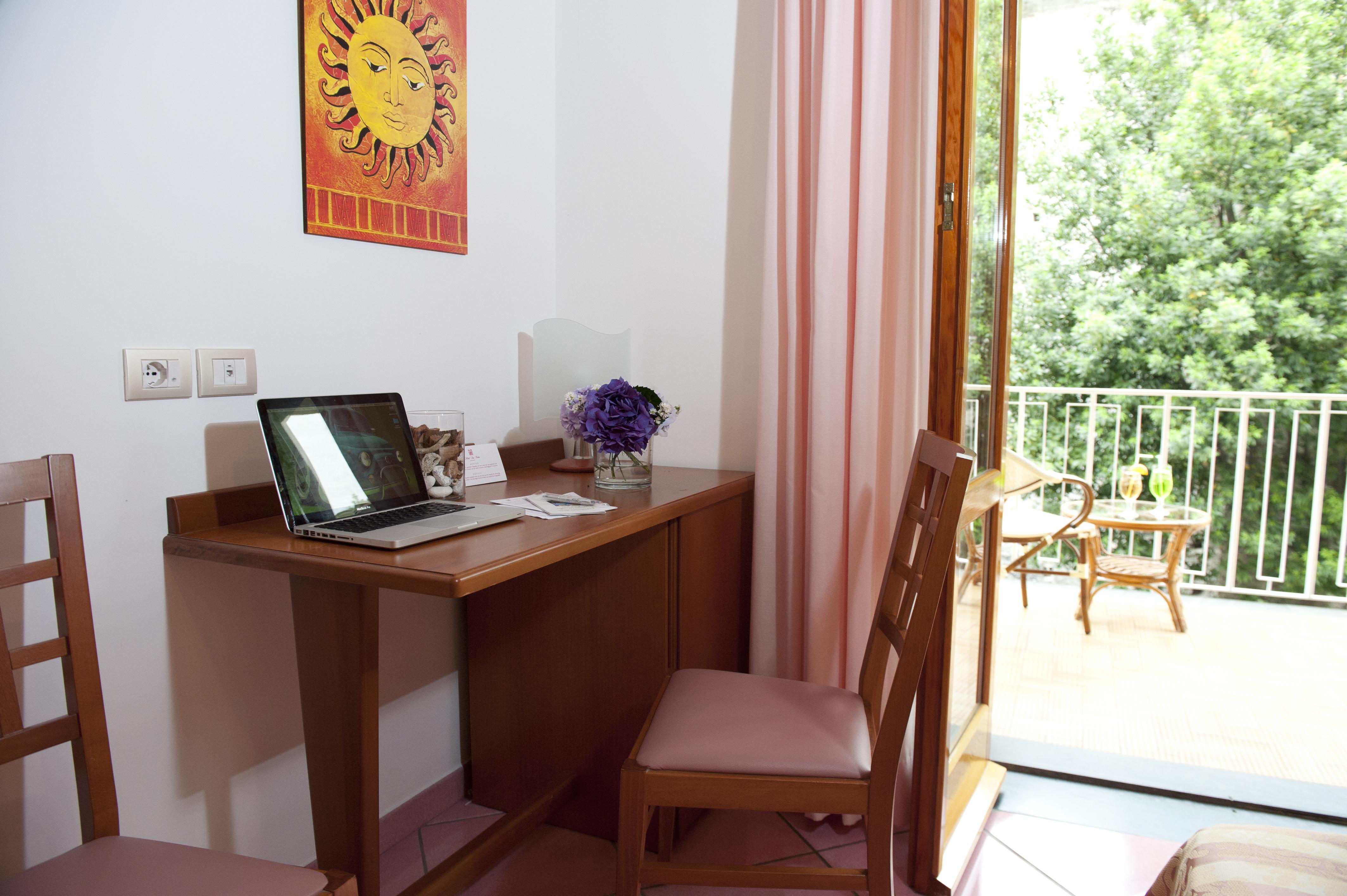 Hotel San Pietro Maiori Ngoại thất bức ảnh