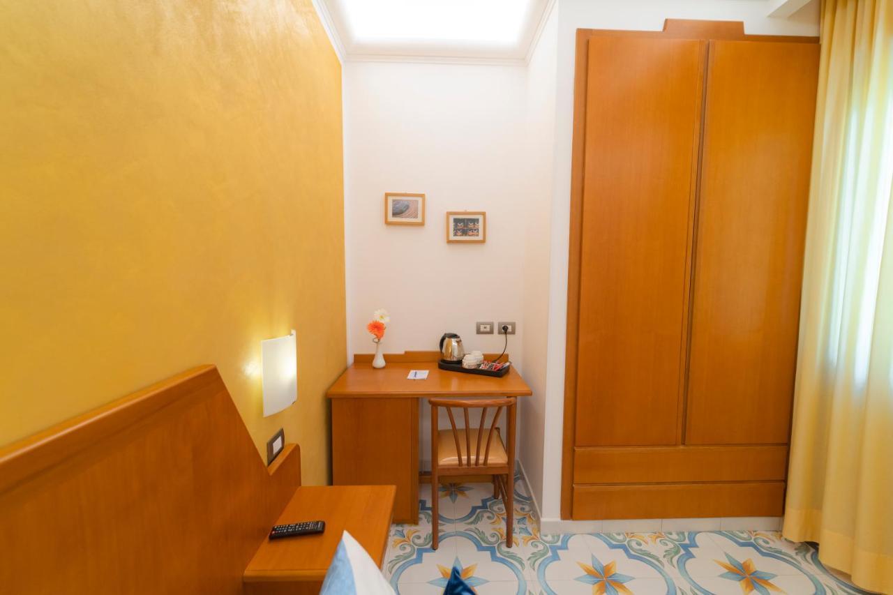 Hotel San Pietro Maiori Ngoại thất bức ảnh